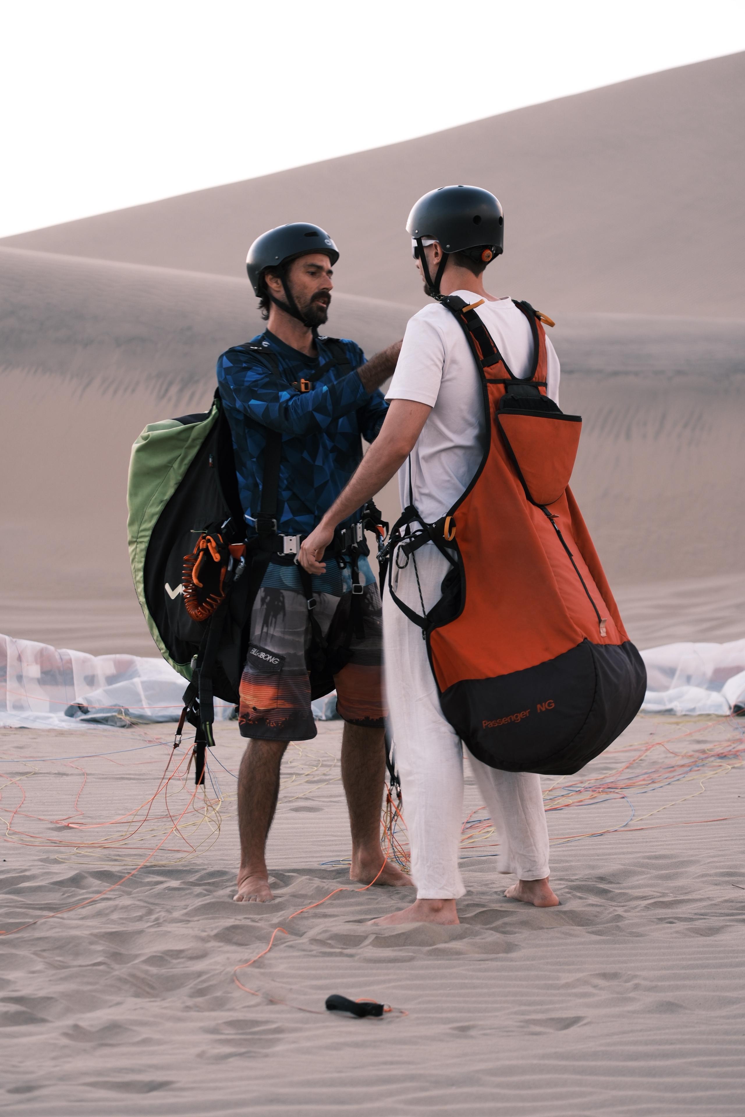 Briefing y registro del vuelo con camara de accion