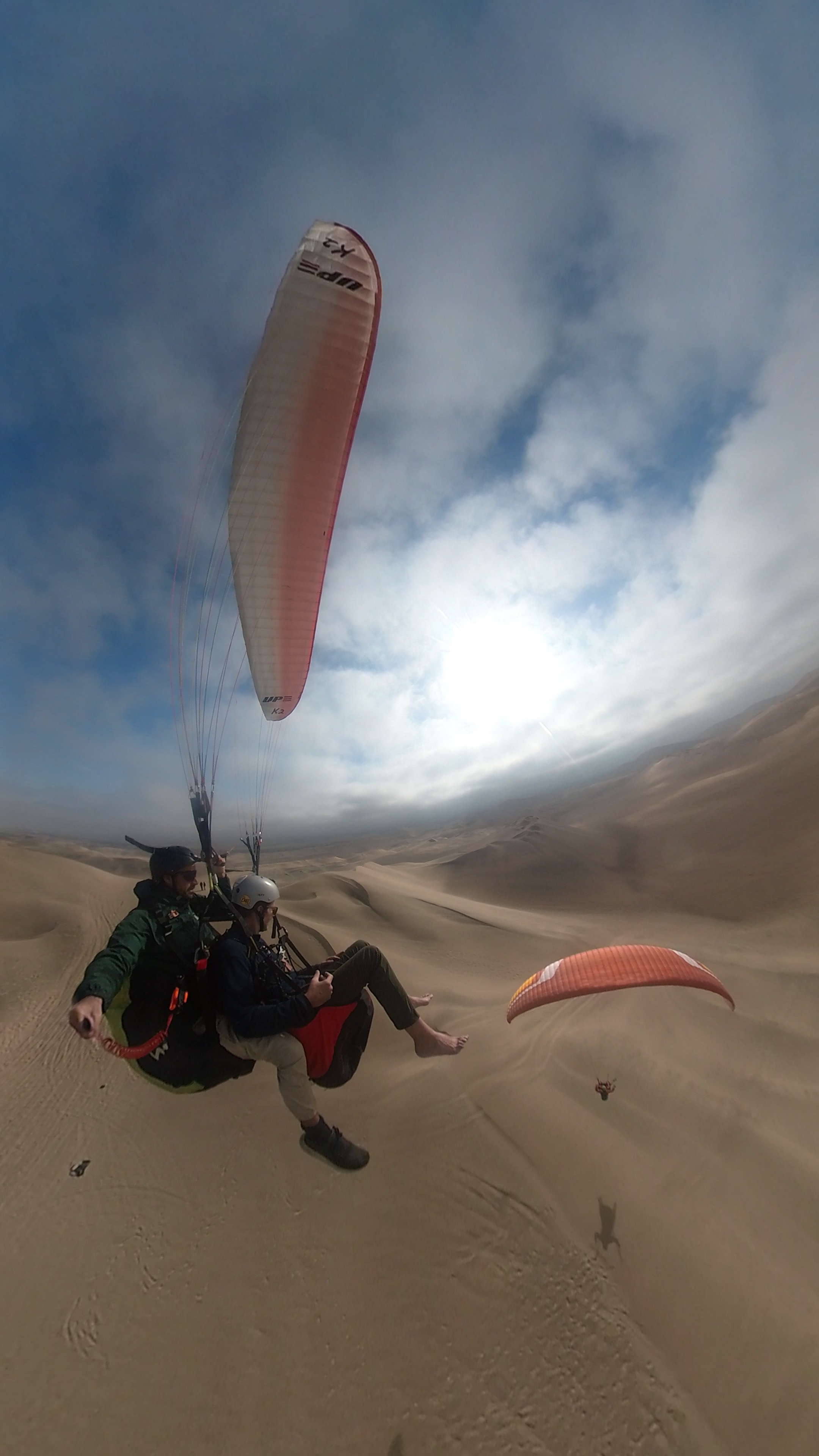 Recuerdo de vuelo tandem sobre el oasis